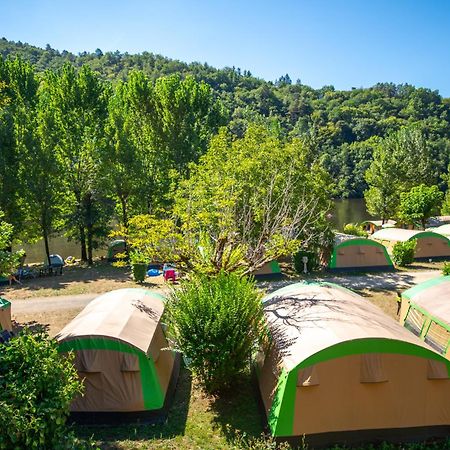 Camping Le Chateau Du Gibanel Saint-Martial-Entraygues Zewnętrze zdjęcie