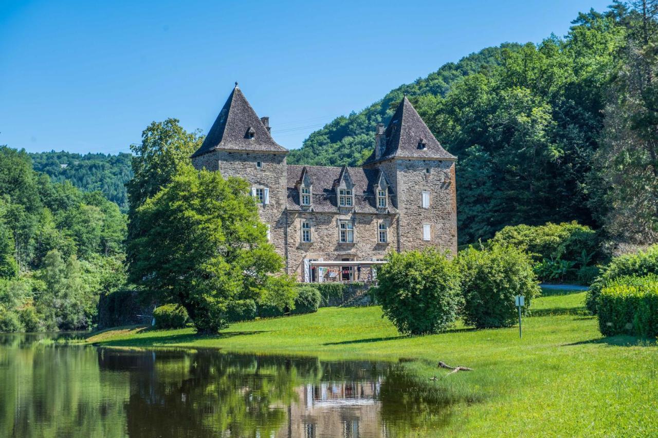Camping Le Chateau Du Gibanel Saint-Martial-Entraygues Zewnętrze zdjęcie