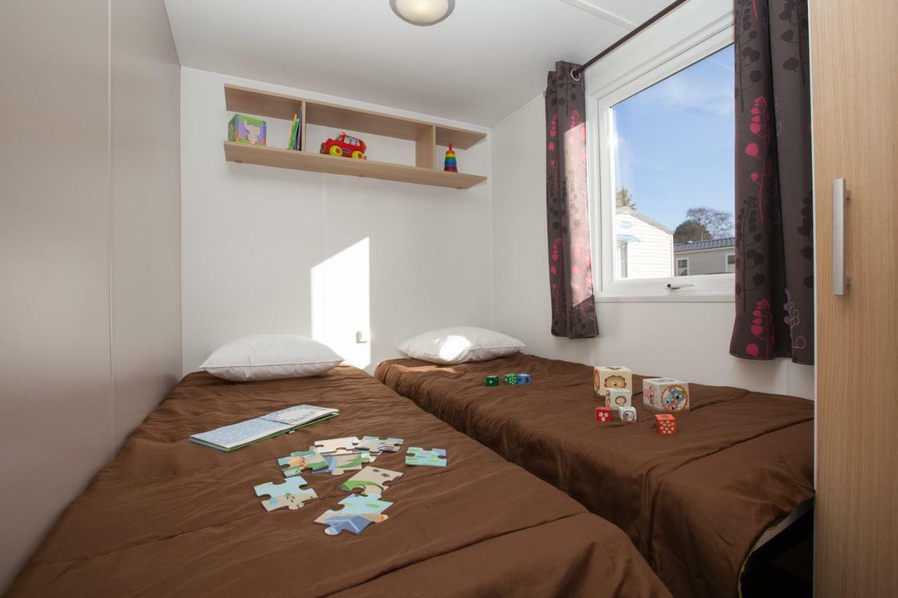 Camping Le Chateau Du Gibanel Saint-Martial-Entraygues Zewnętrze zdjęcie